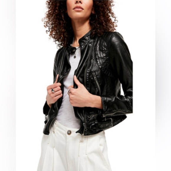FREE PEOPLE Sz S Vegan Quilted Shoulder & Lining Zipper Snap Closure Moto Jacket - Picture 1 of 16